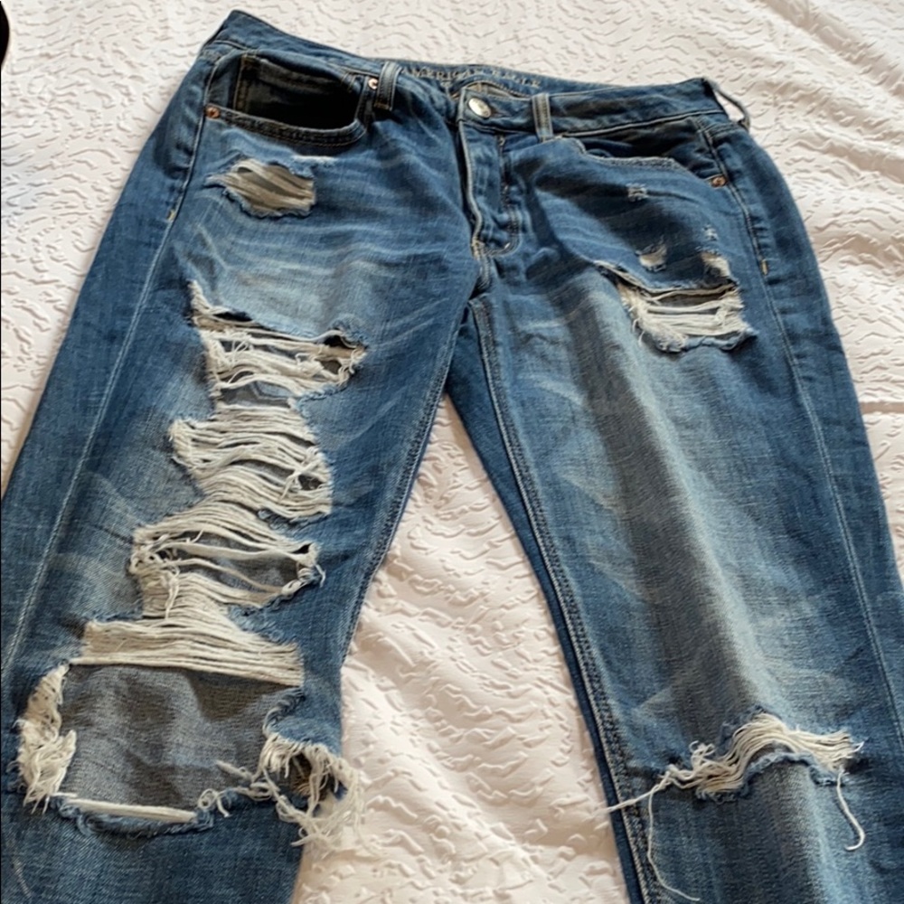 Ripped Boyfriend Jeans